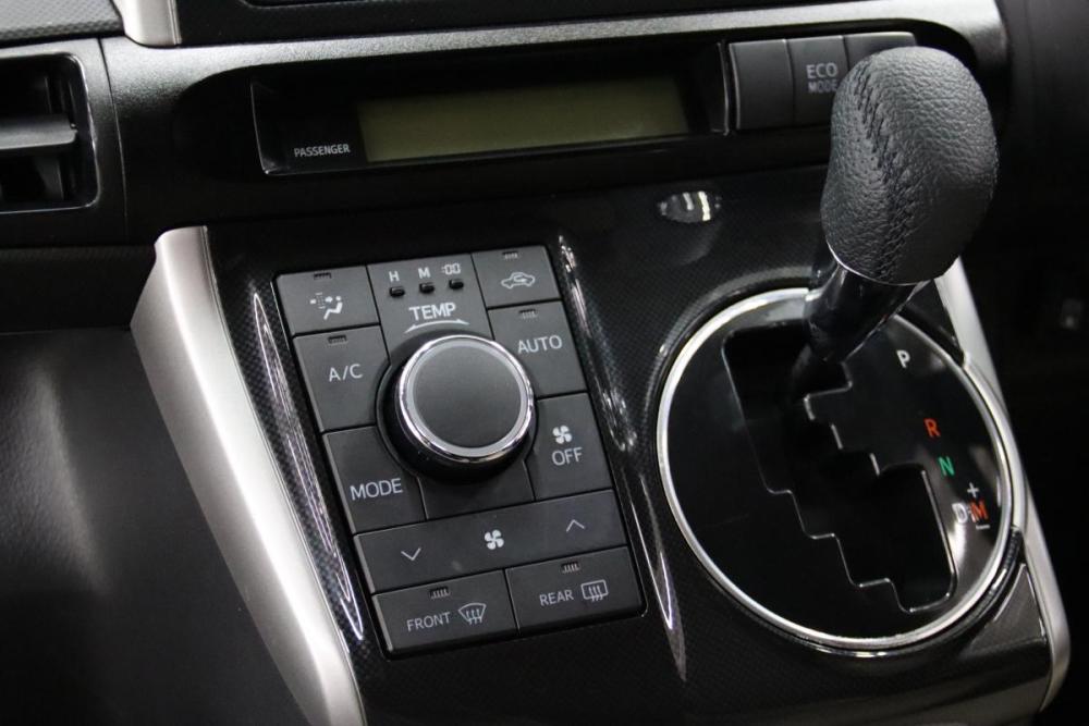 Toyota Wish II Сургут  - изображение 21