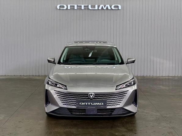 Changan Lamore с пробегом 2023 года, цена 2 147 000 рублей, 20827 км, седан, Автокод Объявления
