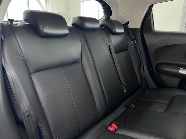 Nissan Juke I с пробегом 2011 года, цена 990 000 рублей, 182020 км, внедорожник, Автокод Объявления