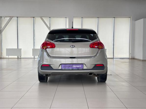 Kia Ceed II с пробегом 2014 года, цена 1 130 000 рублей, 172000 км, хэтчбек, Автокод Объявления