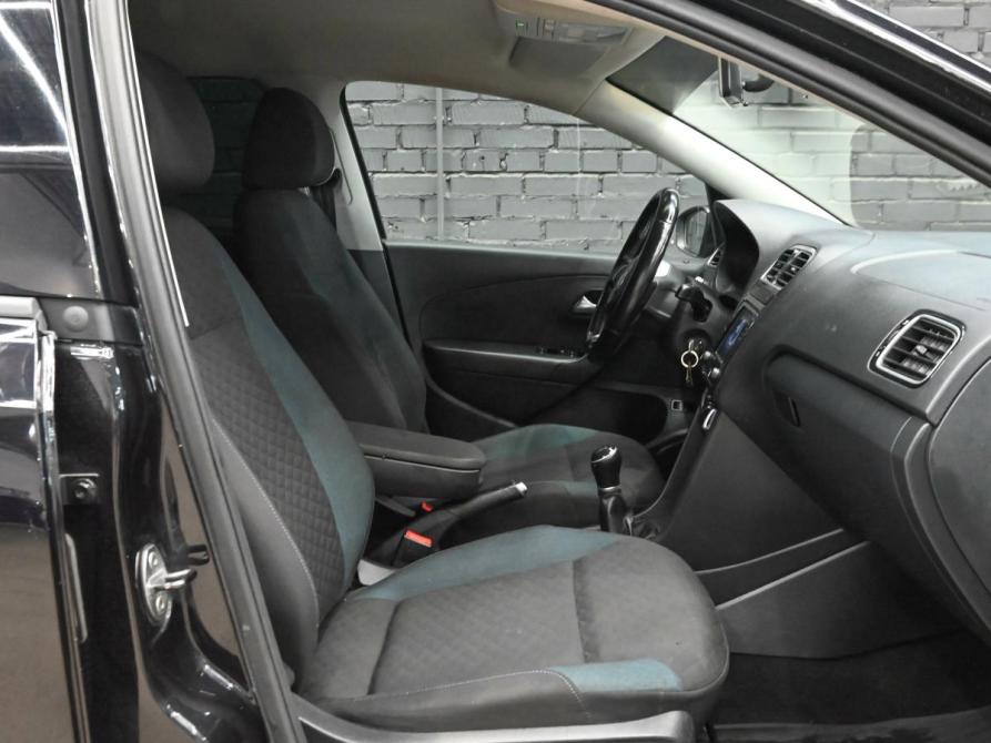 Volkswagen Polo V Рестайлинг Екатеринбург  - изображение 10