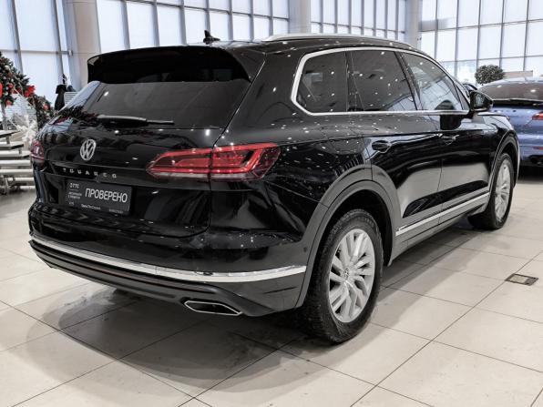 Volkswagen Touareg III с пробегом 2020 года, цена 4 099 000 рублей, 170000 км, внедорожник, Автокод Объявления