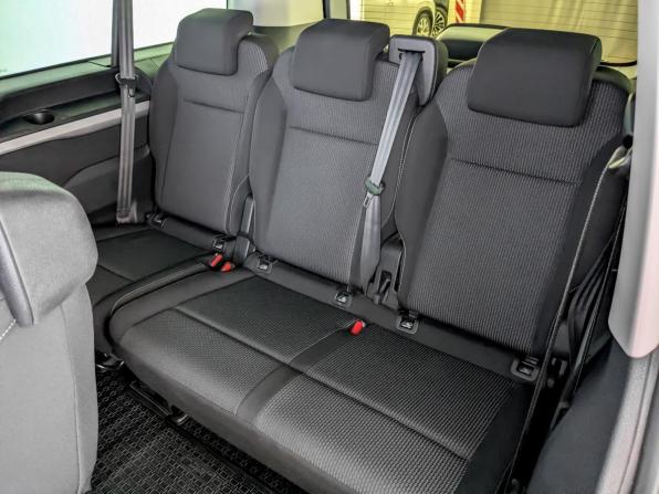 Peugeot Traveller I с пробегом 2021 года, цена 2 955 000 рублей, 97927 км, минивэн, Автокод Объявления