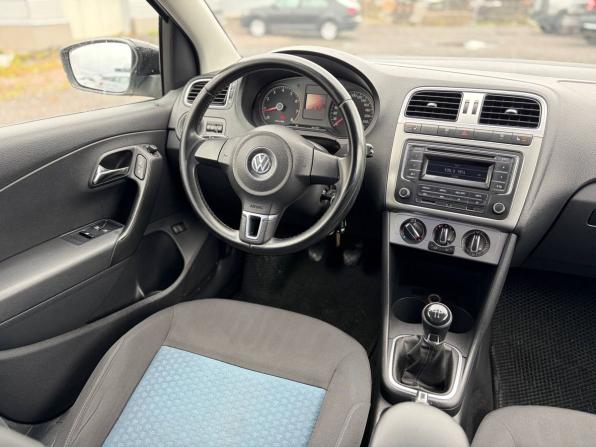 Volkswagen Polo V с пробегом 2014 года, цена 485 000 рублей, 256000 км, седан, Автокод Объявления