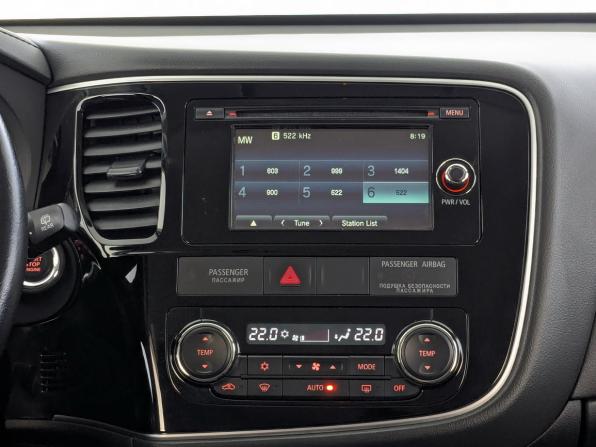 Mitsubishi Outlander III Рестайлинг 2 с пробегом 2016 года, цена 1 890 000 рублей, 93040 км, внедорожник, Автокод Объявления