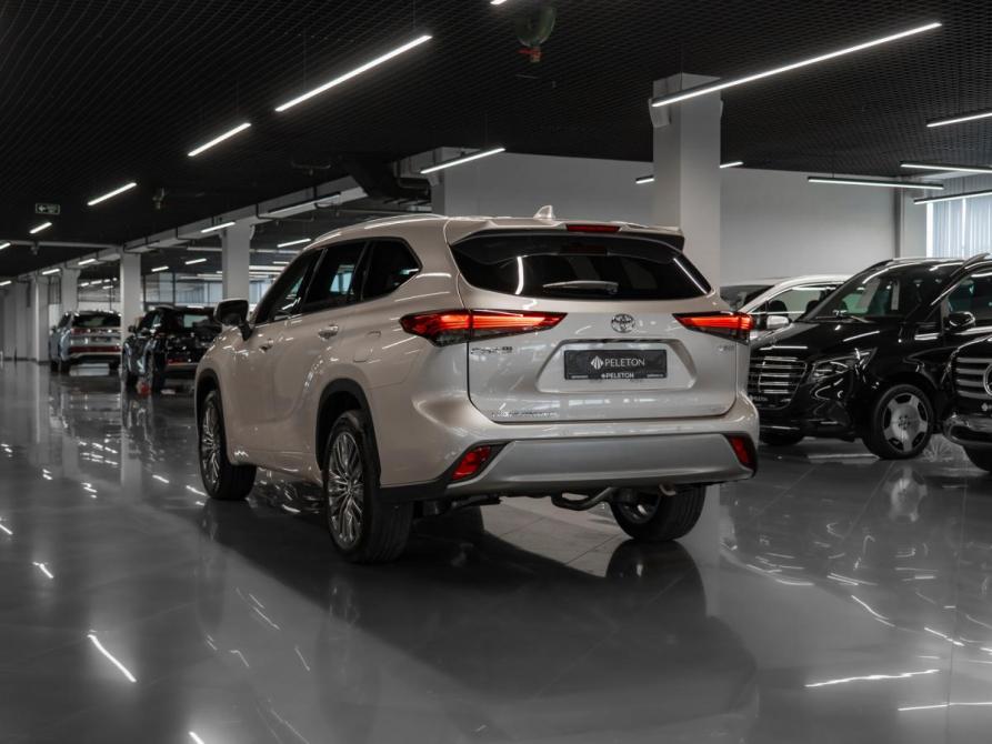 Toyota Highlander IV (XU70) Москва  - изображение 4