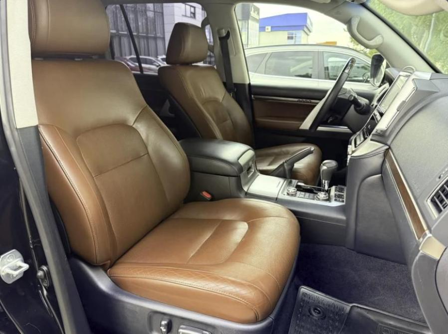 Toyota Land Cruiser 200 Series Рестайлинг 2 Ставрополь  - изображение 15