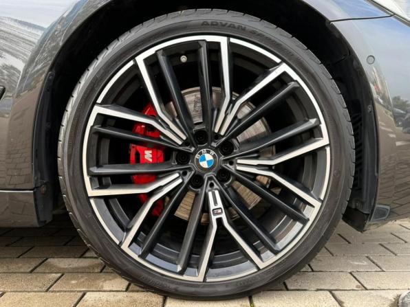 BMW 5 серии VII (G30/G31/G38) Рестайлинг с пробегом 2021 года, цена 7 390 000 рублей, 27295 км, седан, Автокод Объявления