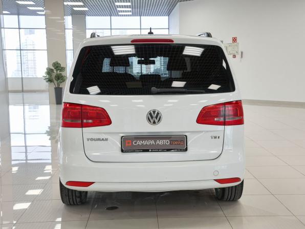 Volkswagen Touran I Рестайлинг 2 с пробегом 2014 года, цена 752 000 рублей, 162198 км, компактвэн, Автокод Объявления