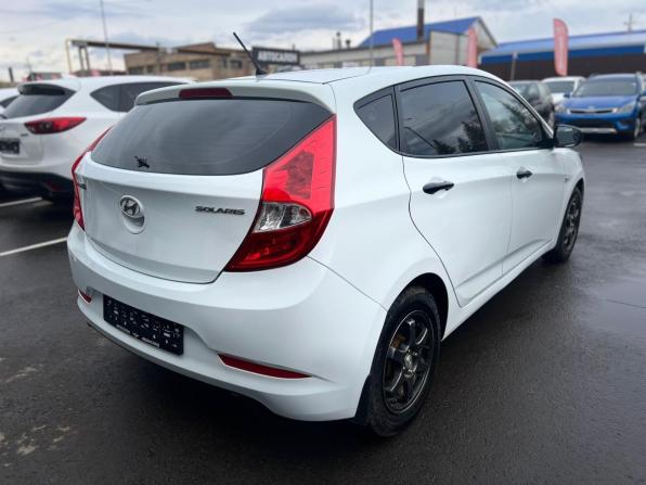 Hyundai Solaris I Рестайлинг с пробегом 2015 года, цена 770 000 рублей, 122371 км, хэтчбек, Автокод Объявления