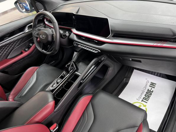 Geely Coolray I Рестайлинг с пробегом 2024 года, цена 2 220 000 рублей, 12195 км, внедорожник, Автокод Объявления