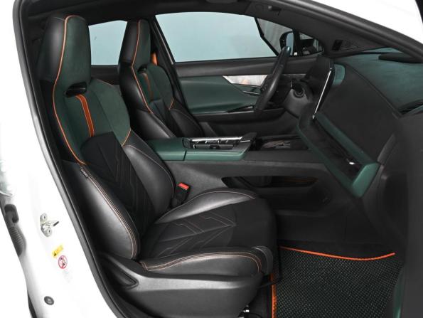 Changan UNI-T I Рестайлинг с пробегом 2023 года, цена 2 299 000 рублей, 40569 км, внедорожник, Автокод Объявления