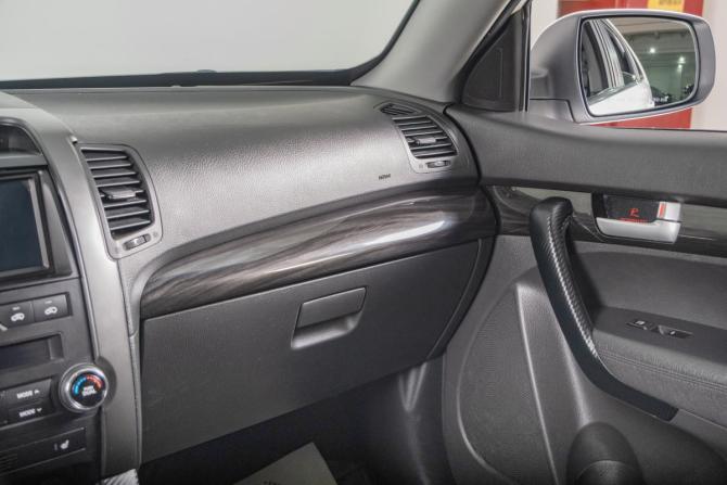 Kia Sorento II Рестайлинг с пробегом 2010 года, цена 1 549 000 рублей, 156000 км, внедорожник, Автокод Объявления