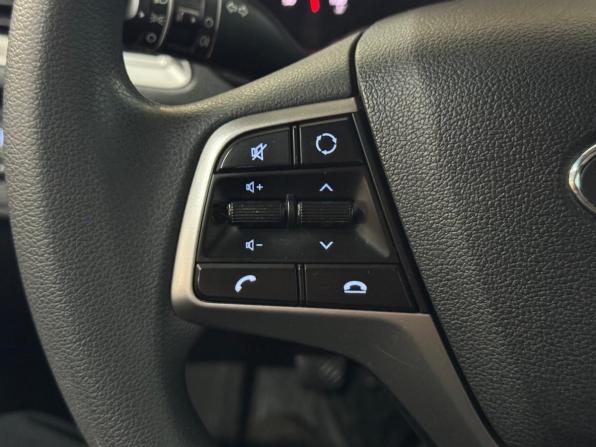 Hyundai Solaris II Рестайлинг с пробегом 2022 года, цена 1 561 000 рублей, 73581 км, седан, Автокод Объявления