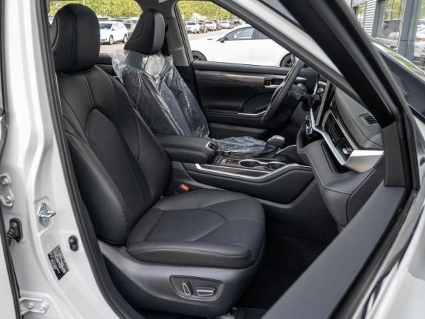 Toyota Highlander IV (XU70) с пробегом 2026 года, цена 5 500 000 рублей, 34 км, внедорожник, Автокод Объявления