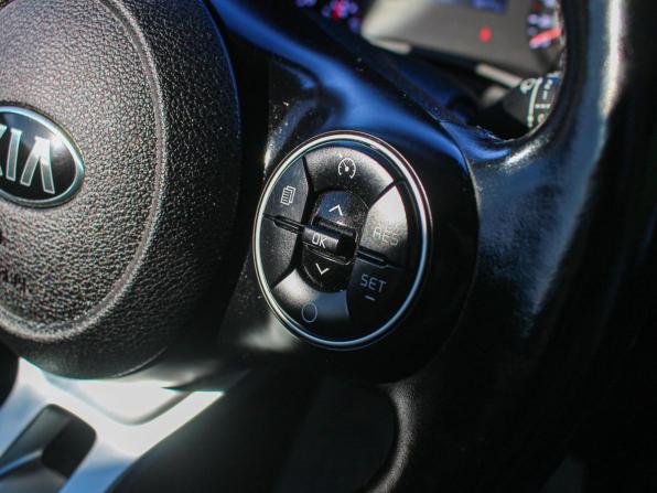 Kia Soul III с пробегом 2021 года, цена 1 999 000 рублей, 98170 км, хэтчбек, Автокод Объявления