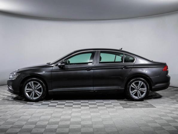 Volkswagen Passat B8 Рестайлинг с пробегом 2021 года, цена 2 690 000 рублей, 66184 км, седан, Автокод Объявления