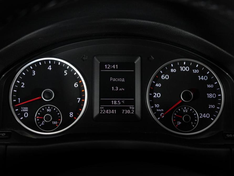Volkswagen Tiguan I Рестайлинг Санкт-Петербург  - изображение 25