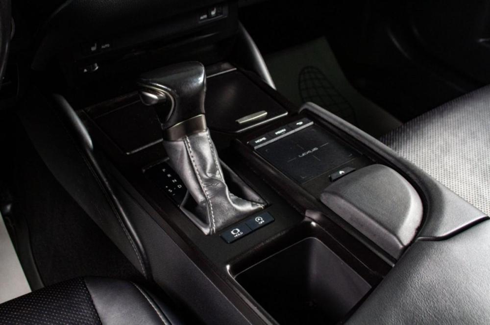 Lexus ES VII Сургут  - изображение 16