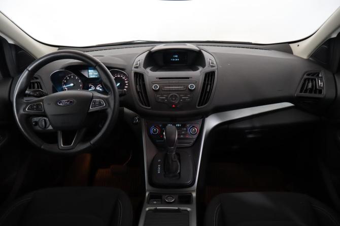 Ford Kuga II Рестайлинг с пробегом 2019 года, цена 1 999 000 рублей, 80000 км, внедорожник, Автокод Объявления
