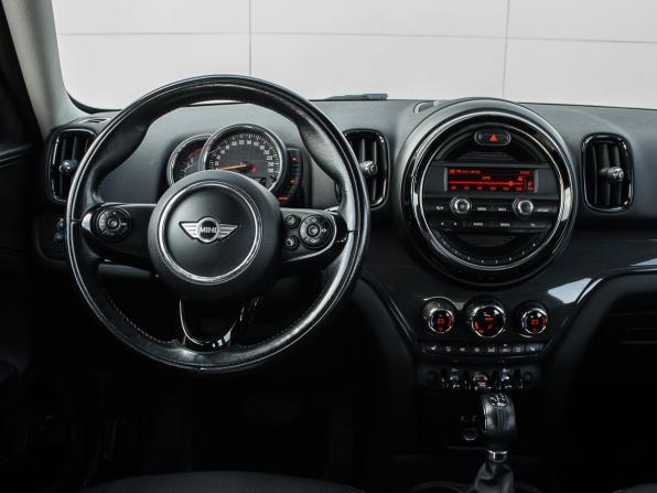 Mini Countryman II с пробегом 2017 года, цена 1 340 000 рублей, 265189 км, внедорожник, Автокод Объявления
