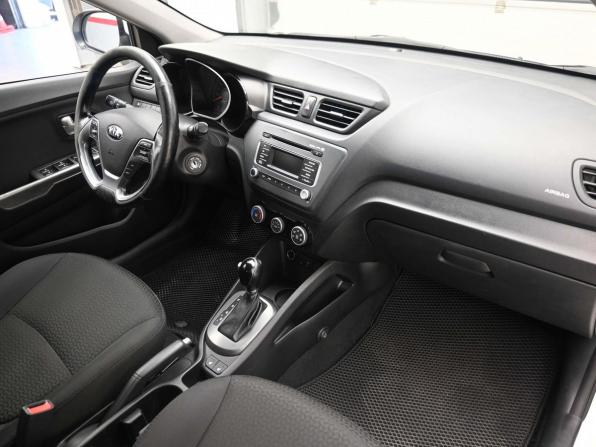 Kia Rio III Рестайлинг с пробегом 2016 года, цена 1 080 000 рублей, 113845 км, седан, Автокод Объявления