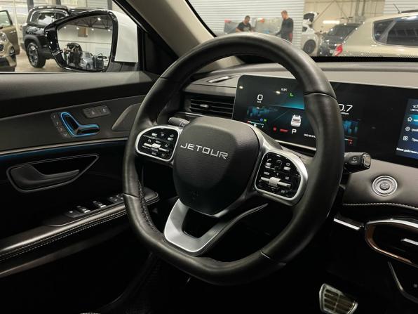 JETOUR X70+ I Рестайлинг с пробегом 2023 года, цена 1 974 000 рублей, 66148 км, внедорожник, Автокод Объявления