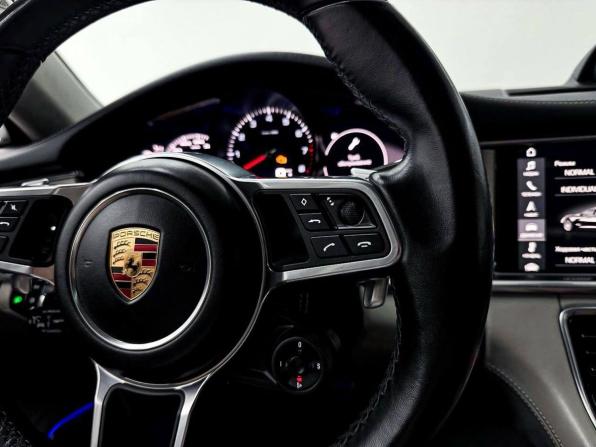 Porsche Panamera II с пробегом 2017 года, цена 6 990 000 рублей, 88152 км, лифтбек, Автокод Объявления