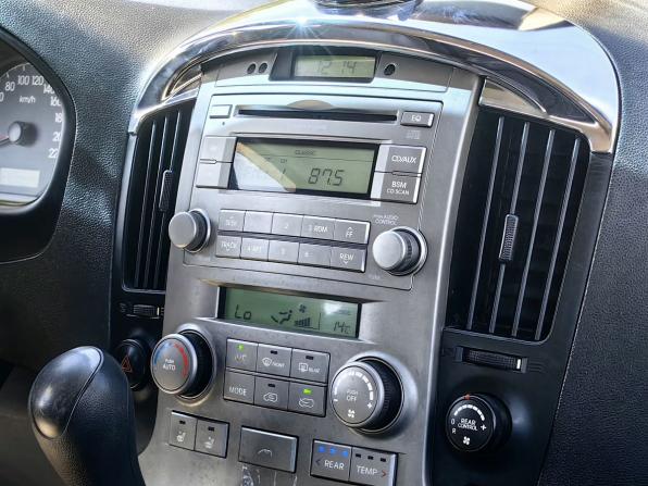 Hyundai Grand Starex I с пробегом 2008 года, цена 839 000 рублей, 290000 км, минивэн, Автокод Объявления