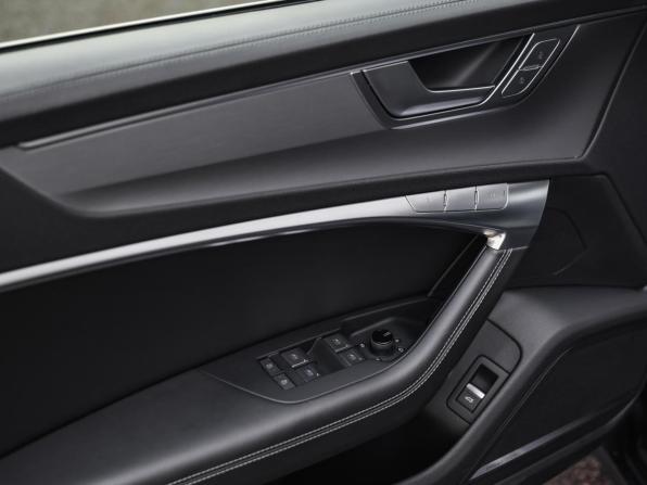 Audi A6 V (C8) с пробегом 2020 года, цена 4 299 000 рублей, 97441 км, седан, Автокод Объявления