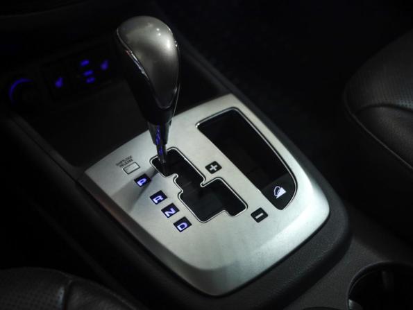 Hyundai Santa Fe II Рестайлинг с пробегом 2011 года, цена 1 169 000 рублей, 195119 км, внедорожник, Автокод Объявления
