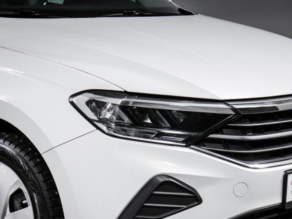 Volkswagen Polo VI с пробегом 2022 года, цена 1 644 000 рублей, 32688 км, лифтбек, Автокод Объявления
