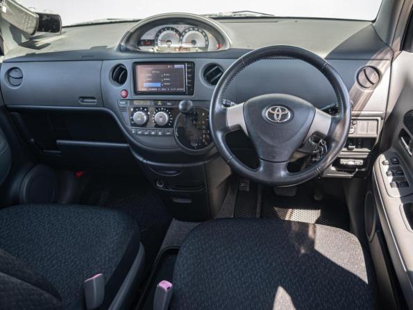Toyota Sienta I Рестайлинг 2 с пробегом 2014 года, цена 1 325 000 рублей, 83097 км, компактвэн, Автокод Объявления