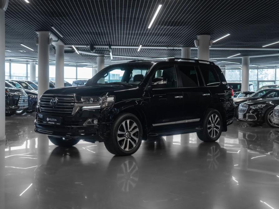 Toyota Land Cruiser 200 Series Рестайлинг 2 Москва  - изображение 1