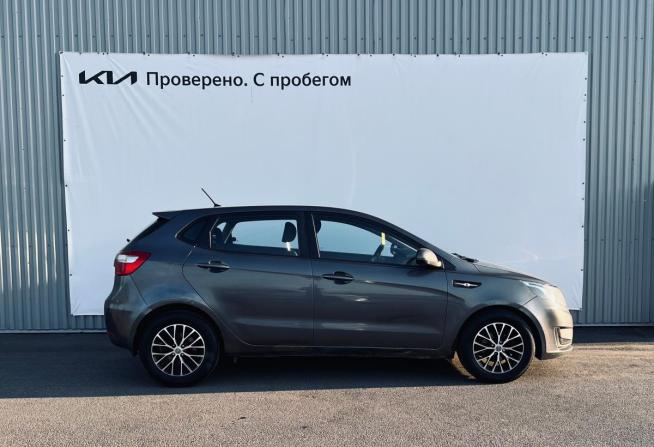 Kia Rio III с пробегом 2013 года, цена 690 000 рублей, 236000 км, хэтчбек, Автокод Объявления