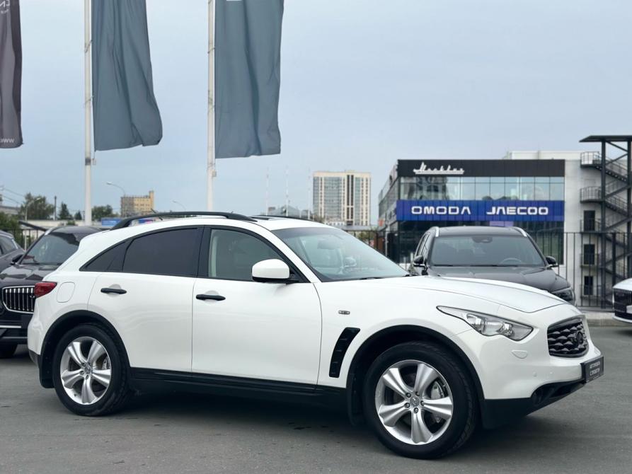 Infiniti FX II (S51) Рестайлинг Новосибирск  - изображение 3