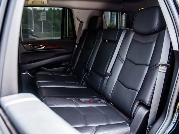 Cadillac Escalade IV с пробегом 2019 года, цена 5 350 000 рублей, 95879 км, внедорожник, Автокод Объявления