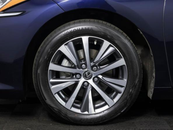 Lexus ES VII с пробегом 2020 года, цена 4 645 000 рублей, 27556 км, седан, Автокод Объявления