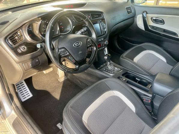 Kia Ceed II с пробегом 2015 года, цена 795 000 рублей, 85959 км, хэтчбек, Автокод Объявления