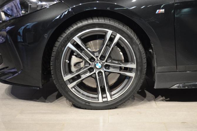 BMW 1 серии III (F40) с пробегом 2023 года, цена 3 200 000 рублей, 17304 км, хэтчбек, Автокод Объявления