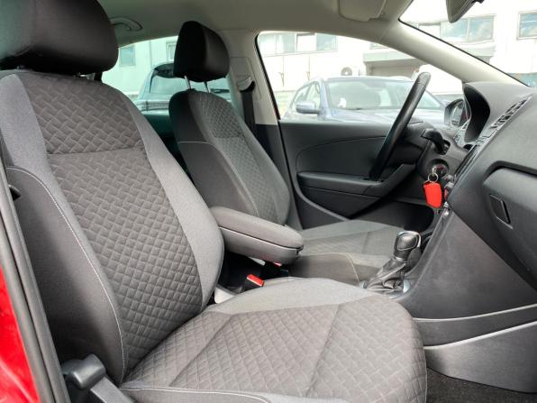 Volkswagen Polo V Рестайлинг с пробегом 2019 года, цена 1 323 000 рублей, 146175 км, седан, Автокод Объявления