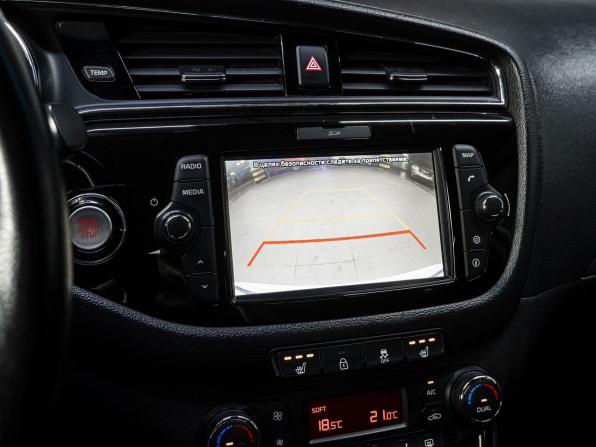 Kia Ceed II Рестайлинг с пробегом 2018 года, цена 1 290 000 рублей, 239600 км, хэтчбек, Автокод Объявления