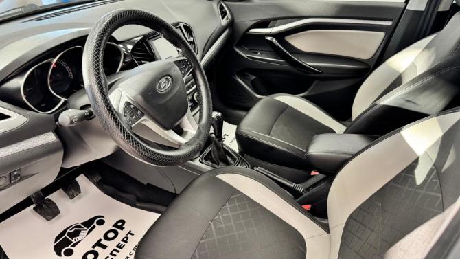 Lada (ВАЗ) Vesta I с пробегом 2019 года, цена 950 000 рублей, 158125 км, седан, Автокод Объявления