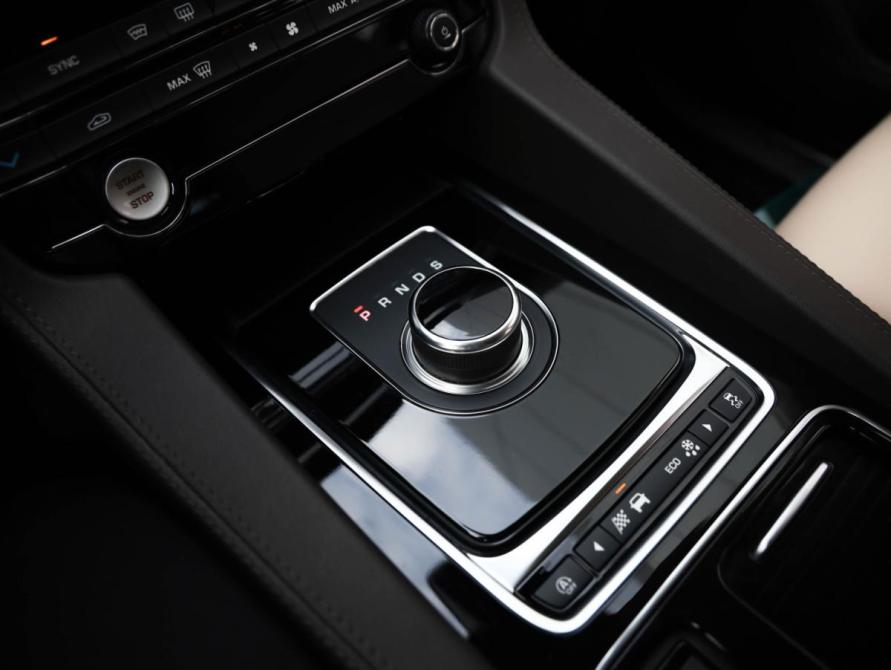 Jaguar F-Pace I Санкт-Петербург  - изображение 13