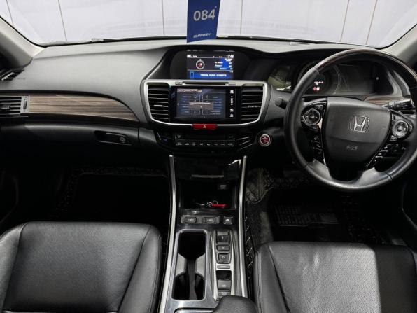 Honda Accord IX Рестайлинг с пробегом 2017 года, цена 2 379 000 рублей, 159000 км, седан, Автокод Объявления
