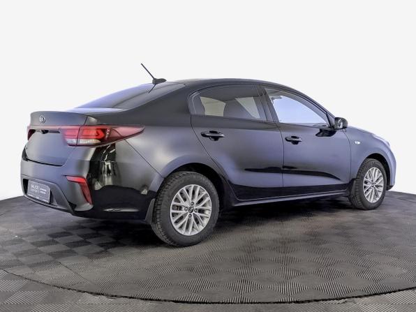 Kia Rio IV с пробегом 2019 года, цена 1 385 000 рублей, 106251 км, седан, Автокод Объявления