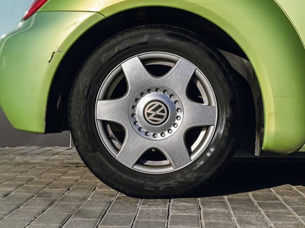 Volkswagen Beetle I (A4) с пробегом 2000 года, цена 499 000 рублей, 178794 км, хэтчбек, Автокод Объявления