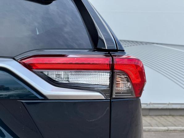 Toyota RAV4 V (XA50) с пробегом 2020 года, цена 3 640 000 рублей, 93696 км, внедорожник, Автокод Объявления