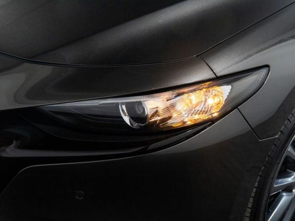 Mazda 3 IV (BP) с пробегом 2021 года, цена 1 658 500 рублей, 86837 км, хэтчбек, Автокод Объявления