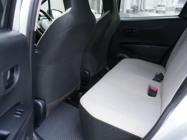 Toyota Vitz III (XP130) с пробегом 2012 года, цена 810 000 рублей, 72125 км, хэтчбек, Автокод Объявления